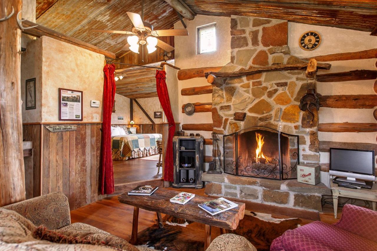 Barons Creekside Resort Fredericksburg Eksteriør billede