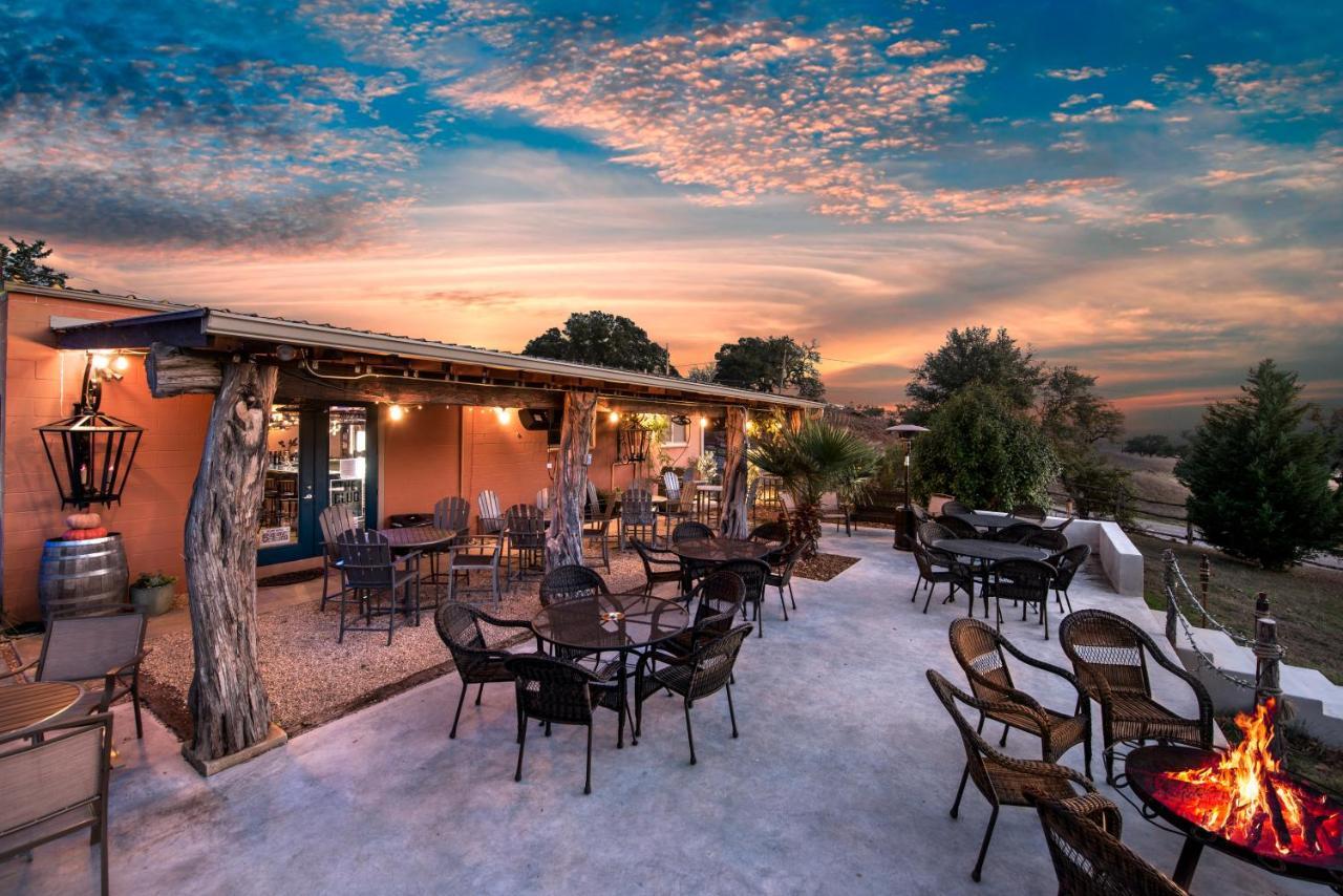 Barons Creekside Resort Fredericksburg Eksteriør billede